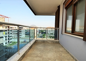 شقق باطلالات مميزة في كيستيل على البحر مباشرة