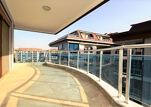 شقق باطلالات مميزة في كيستيل على البحر مباشرة