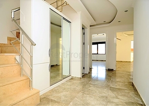 شقق باطلالات مميزة في كيستيل على البحر مباشرة