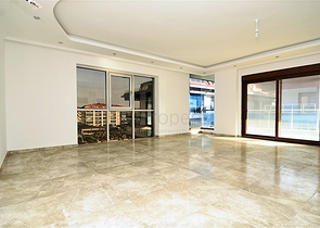 شقق باطلالات مميزة في كيستيل على البحر مباشرة