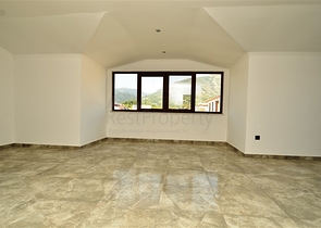 شقق باطلالات مميزة في كيستيل على البحر مباشرة