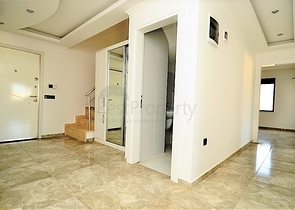 شقق باطلالات مميزة في كيستيل على البحر مباشرة