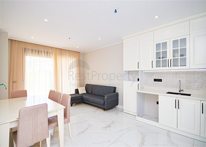 شقة مفروشة 1 + 1 في أوبا