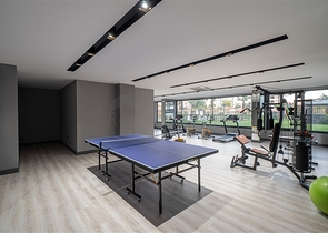 شقة مفروشة 1 + 1 في أوبا