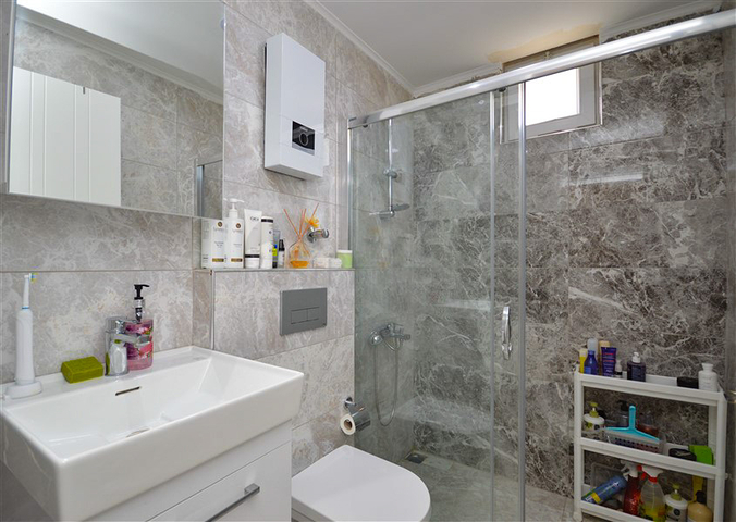 شقة مثالية 4 + 1 مع بنية تحتية ممتازة ، في منطقة كيستيل