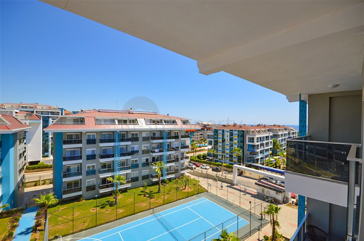 شقة مثالية 4 + 1 مع بنية تحتية ممتازة ، في منطقة كيستيل