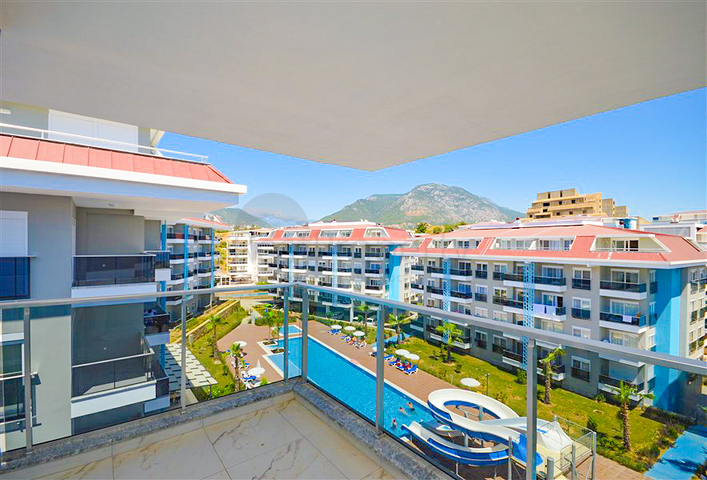 شقة مثالية 4 + 1 مع بنية تحتية ممتازة ، في منطقة كيستيل