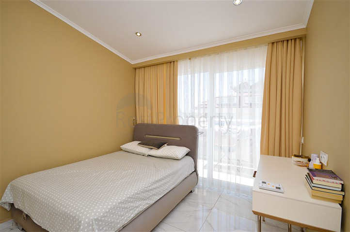 شقة مثالية 4 + 1 مع بنية تحتية ممتازة ، في منطقة كيستيل