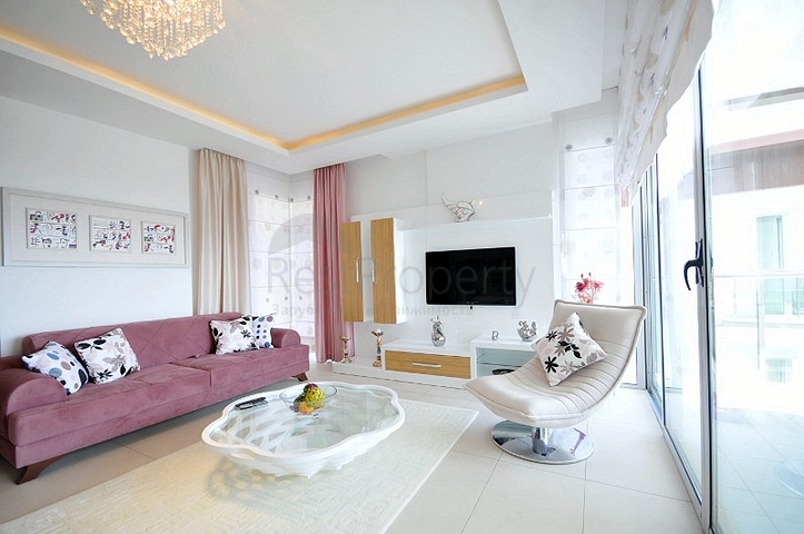 بنتهاوس للبيع في كاستيل/ألانيا