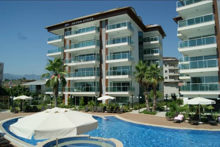 بنتهاوس للبيع في كاستيل/ألانيا