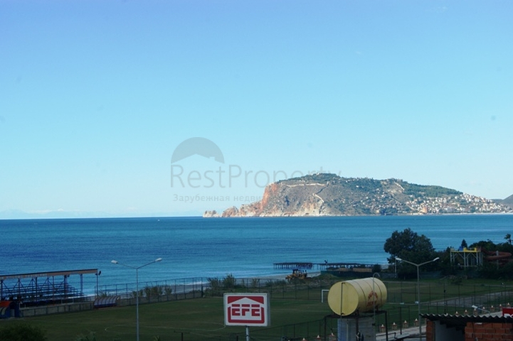 بنتهاوس للبيع في كاستيل/ألانيا