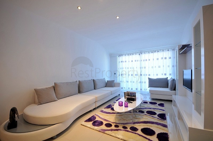 بنتهاوس للبيع في كاستيل/ألانيا