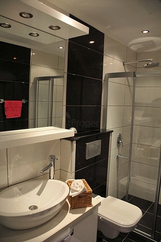 بنتهاوس للبيع في كاستيل/ألانيا