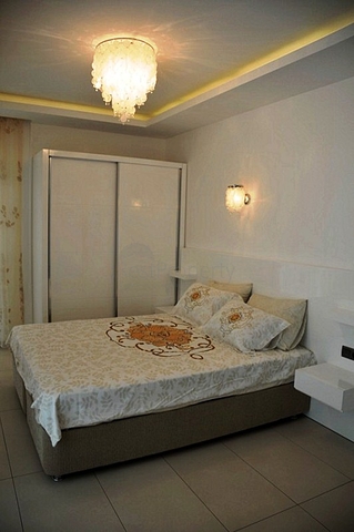 بنتهاوس للبيع في كاستيل/ألانيا