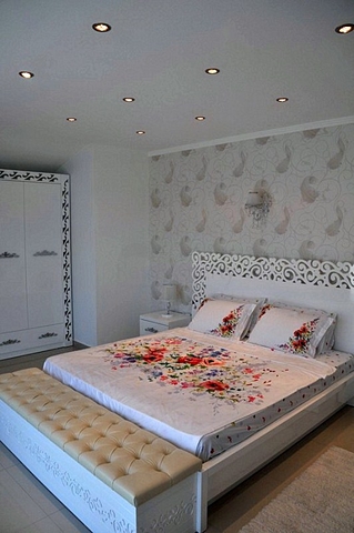 بنتهاوس للبيع في كاستيل/ألانيا