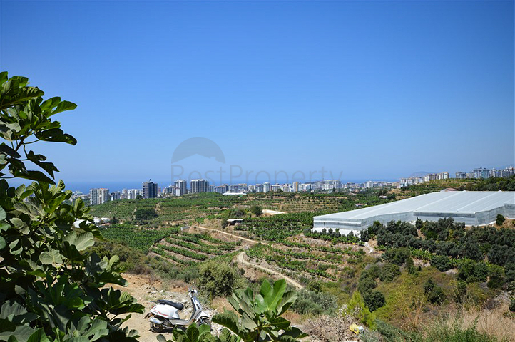 فيلا في سيتا 4 + 1 مع حديقة صغيرة وإطلالات على البحر والجبل في منطقة كارجيجاك الخلابة