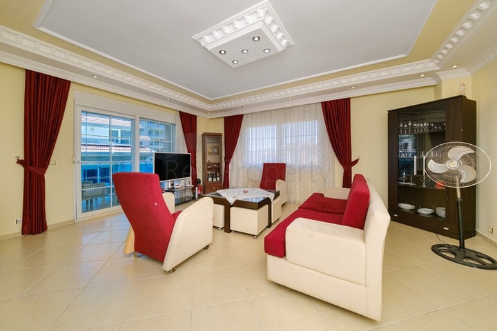 شقة 2+1 في منطقة سيكشيلي مع شرفة واسعة