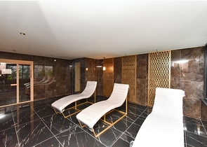 شقة 1+1 في مجمع فاخر على مسافة قريبة من البحر