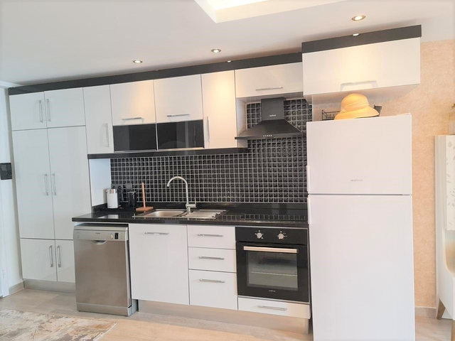 بنتهاوس واسع 2 + 1 في منطقة كيستل