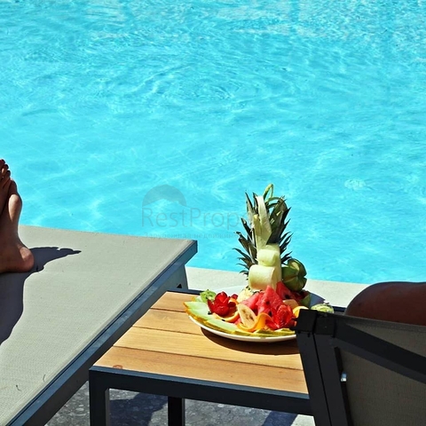 نقدم فندق شقة بوتيك فريد من نوعه في موقع مثالي في واحدة من المناطق السياحية الأكثر شعبية في بودروم. 