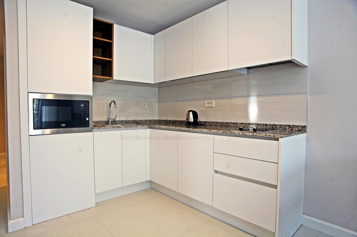 نقدم فندق شقة بوتيك فريد من نوعه في موقع مثالي في واحدة من المناطق السياحية الأكثر شعبية في بودروم. 