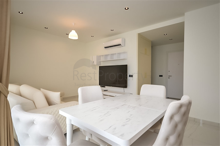 بنتهاوس 2+1 بإطلالة جميلة في منطقة شاطئ كليوباترا للإيجار