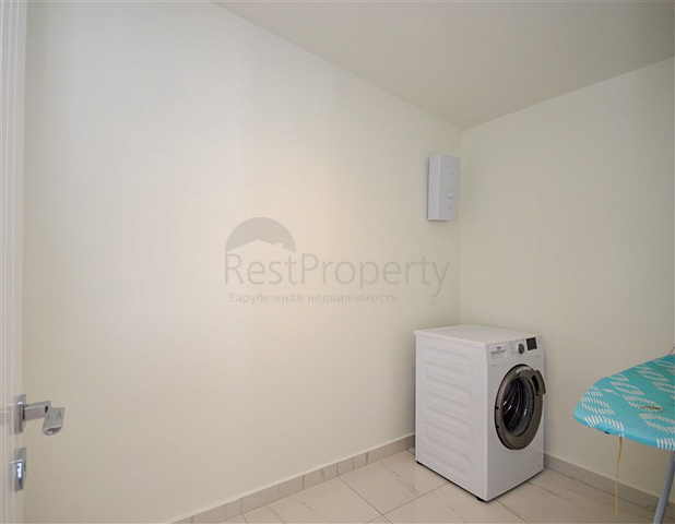 بنتهاوس 2+1 بإطلالة جميلة في منطقة شاطئ كليوباترا للإيجار