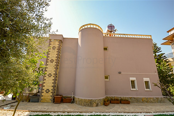 فيلا للحصول على الجنسية في منطقة كستل