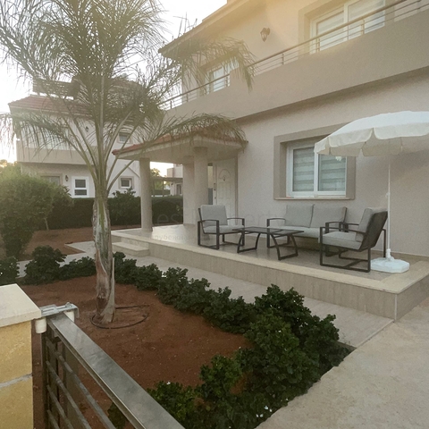 فيلا على ساحل لونغ بيتش