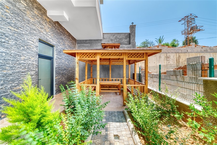 شقة 1+1 في مجمع جديد في محمودلار