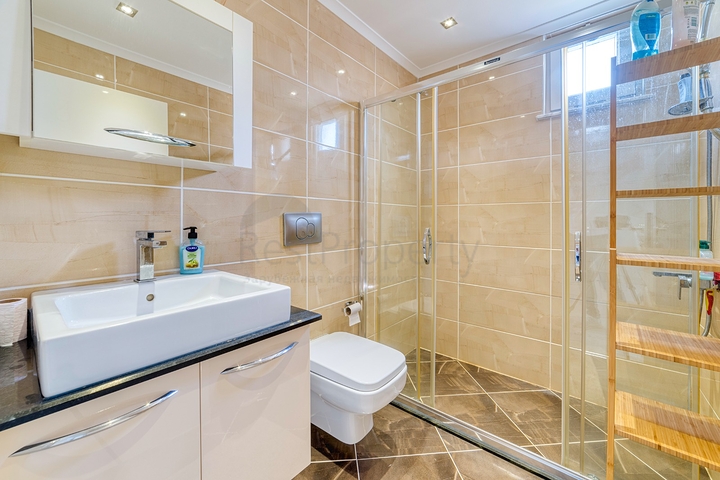 فيلا خاصة 4+1 مع إطلالات بانورامية في منطقة كارجيجاك