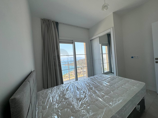 إقامة منتهية مع إطلالات بانورامية على البحر.