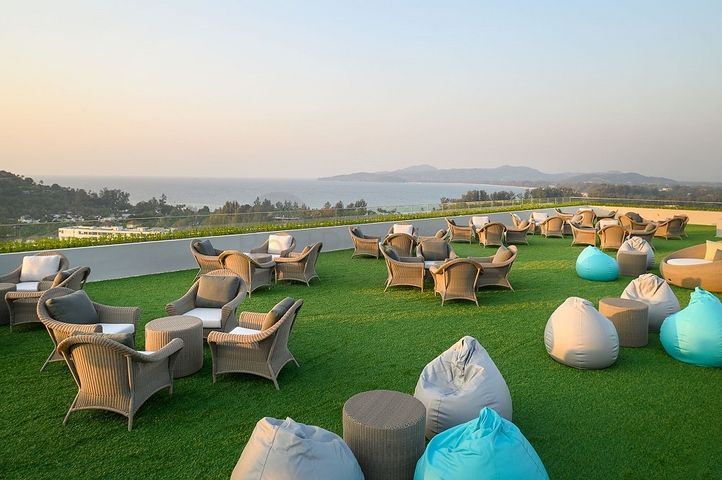 مجمع سكني من نوع الفندق بالقرب من شاطئ سورين