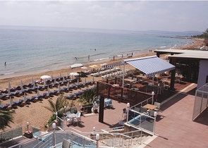 دوبلكس واسعة ضمن مجمع سكني مميز في افسلار /  الانيا 