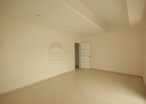 دوبلكس واسعة ضمن مجمع سكني مميز في افسلار /  الانيا 