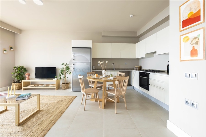 مجمع سكني جاهز على الساحل الأول في إردملي