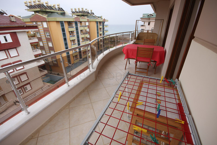 دوبلكس باطلالة بحرية في اوبا / الانيا 