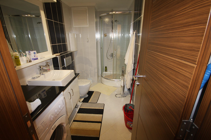 دوبلكس باطلالة بحرية في اوبا / الانيا 