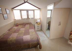 دوبلكس باطلالة بحرية في اوبا / الانيا 