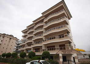 دوبلكس باطلالة بحرية في اوبا / الانيا 