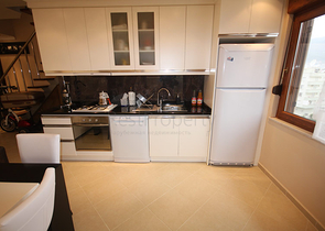 دوبلكس باطلالة بحرية في اوبا / الانيا 