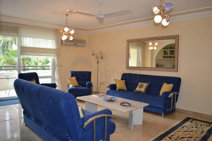 شقة مفروشة في مجمع جيد في محمودلار للإيجار