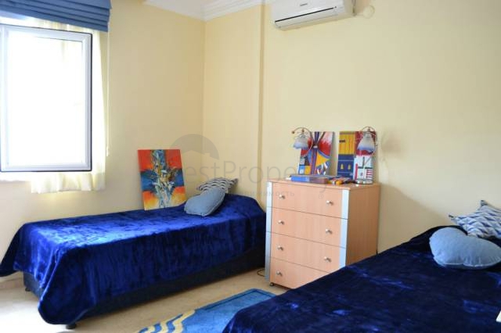 شقة مفروشة في مجمع جيد في محمودلار للإيجار