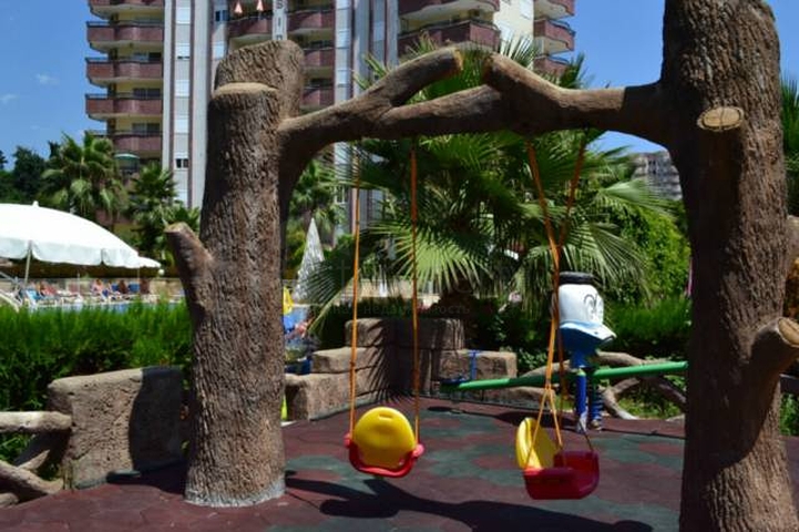 شقة مفروشة في مجمع جيد في محمودلار للإيجار