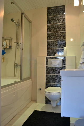 شقة مفروشة في مجمع جيد في محمودلار للإيجار