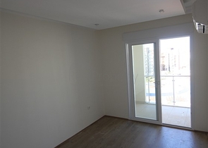 غرفتين وصالة ضمن مجمع فاخر في منطقة افسلار / الانيا 