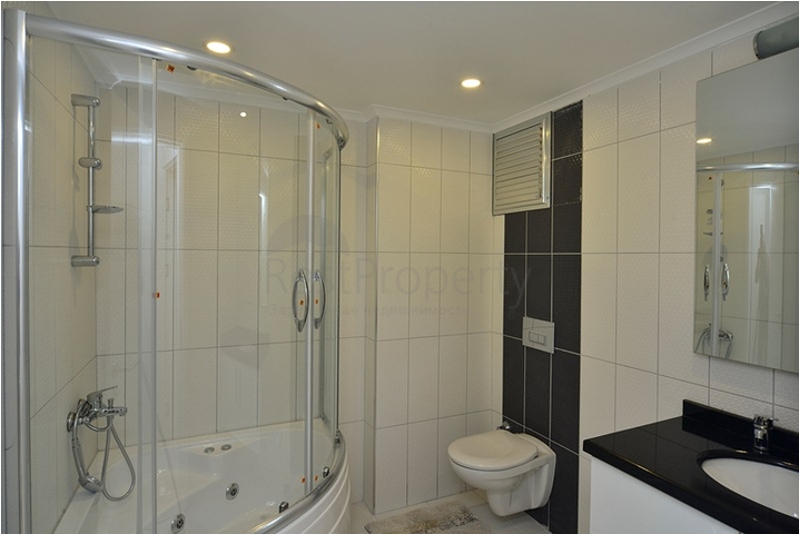 شقق للبيع ضمن مجمع خمس نجوم في افسلار 