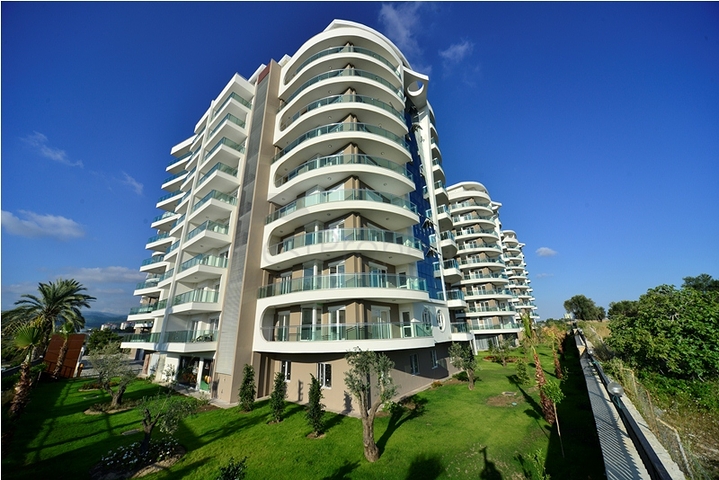 شقق للبيع ضمن مجمع خمس نجوم في افسلار 