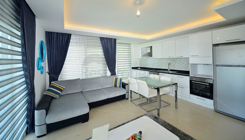 شقق للبيع ضمن مجمع خمس نجوم في افسلار 