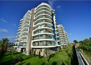 شقق للبيع ضمن مجمع خمس نجوم في افسلار 